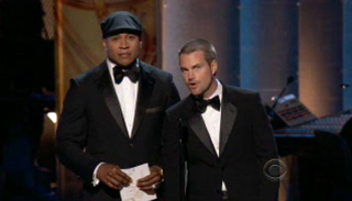 Illustration for article titled Live Blog: Emmys 2009